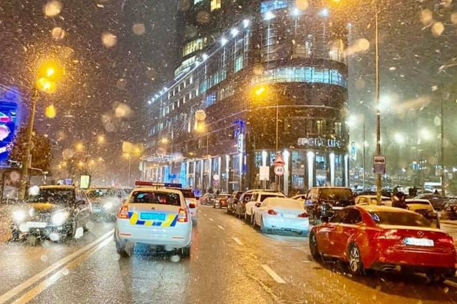 “Снігощ” та ожеледиця: якою буде остання неділя листопада у Києві