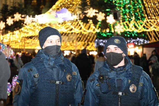 У новорічну ніч поліція Києва посилила заходи безпеки