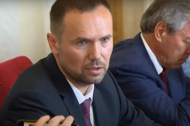 Депутати обрали плагіатора Шкарлета очільником МОН, а Лещенко завідуватиме аграрною політикою