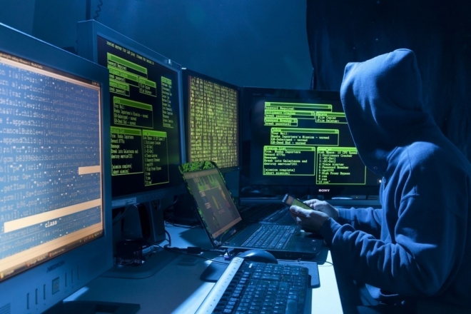 Кібер-злодій відправиться до реальної в’язниці. Він продавав унікальне програмне забезпечення