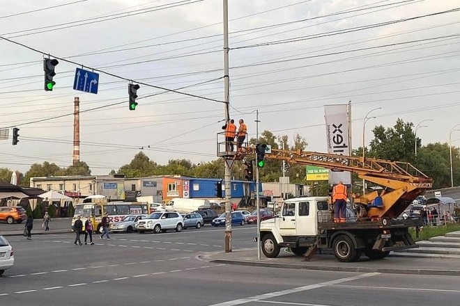 У Києві облаштували світлофори на понад 20 вулицях (АДРЕСИ)