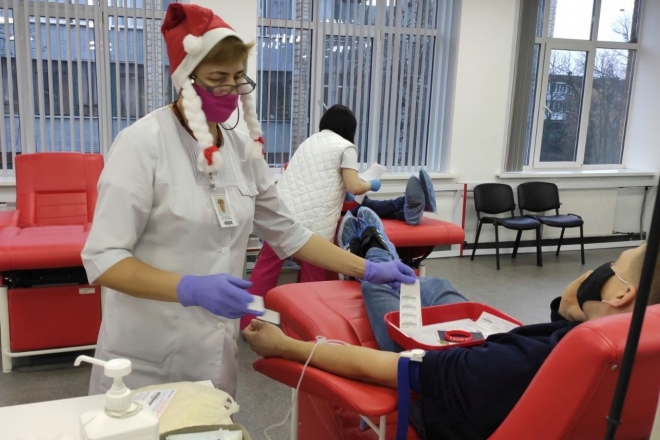 Свята спустошили запаси: у Києві критична ситуація з донорською кров’ю