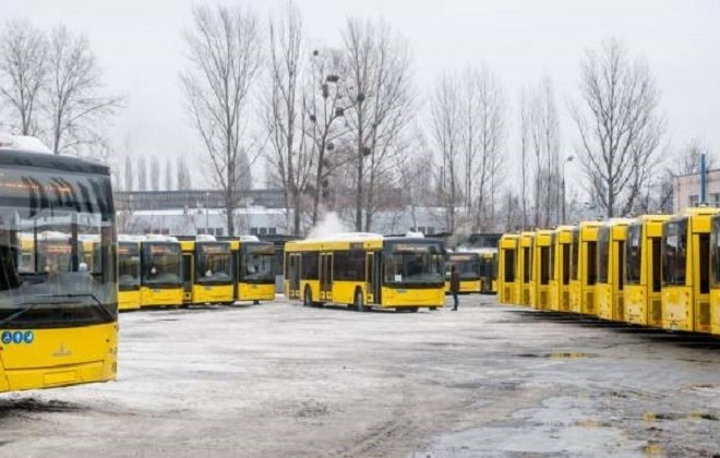 З початку року кількість автобусів у Києві зросла на 40%. Але є нюанс