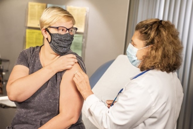 Вакцинація від COVID-19 розпочнеться 24 лютого – Ляшко