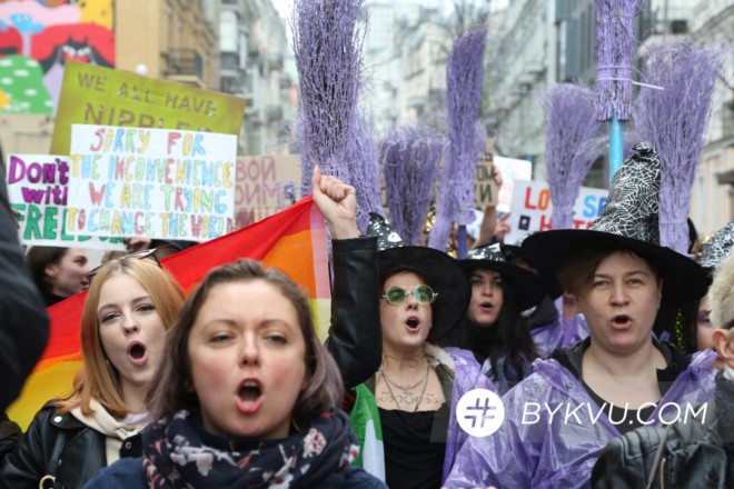 “У пандемії жіноче обличчя”. 8 березня у Києві відбудеться марш за права жінок