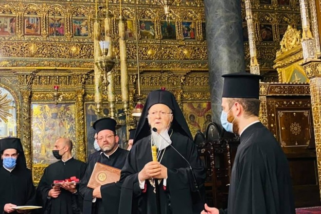 Патріарх Варфоломій відвідає урочистості на честь головного свята України