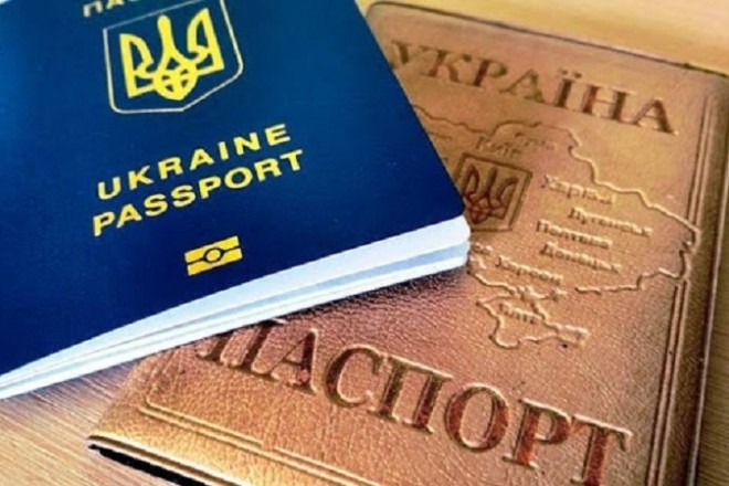У МЗС заговорили про подвійне громадянство для українців. Росія – в “прольоті”
