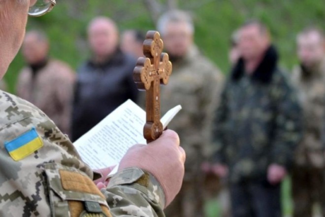 “Ми не боїмося!”. Православна Церква України відреагувала на скупчення військ РФ біля кордонів України
