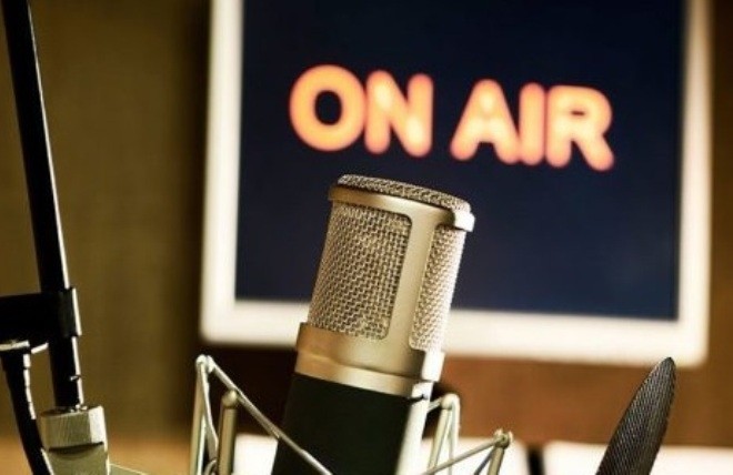 «П.О.Р.Ш.»: у Києві запустили перше радіо для школярів