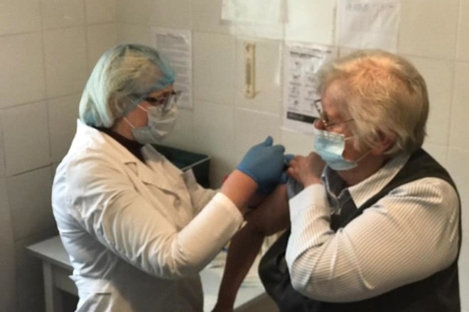 Перші щеплення вакциною Pfizer зробили на Київщині