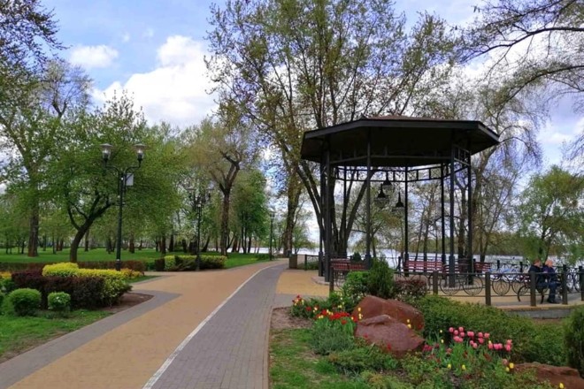 Зловживання на реконструкції парку “Наталка” – посадовців підозрюють у розтраті 1, 2 млн грн
