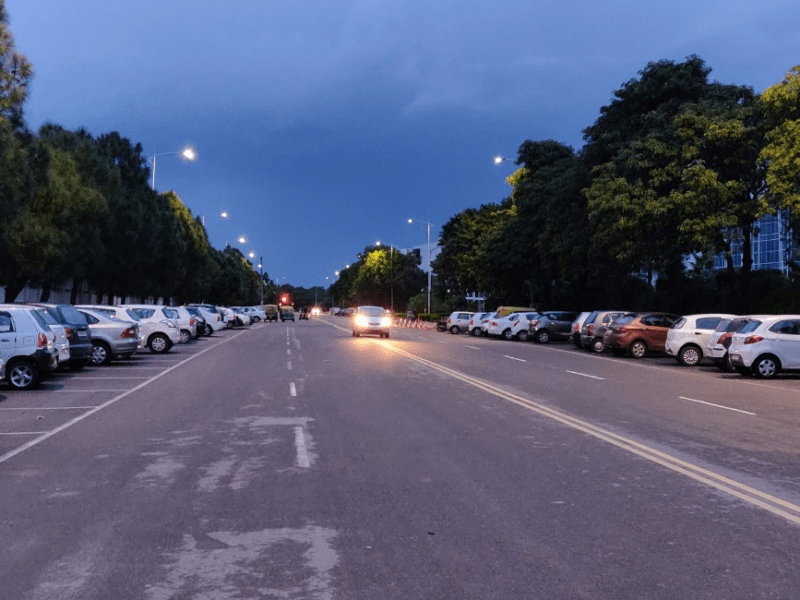 У Києві перевірять законність парковок уздовж магістралей