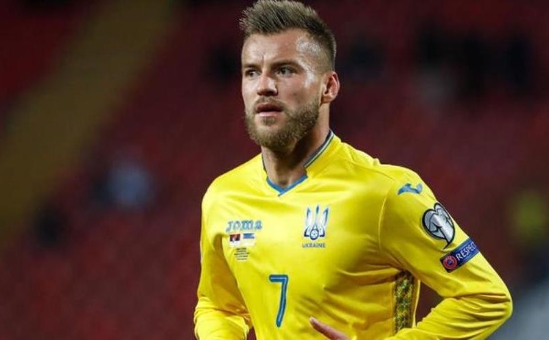 Український футболіст потрапив в топ-5 найкращих гравців Євро-2020