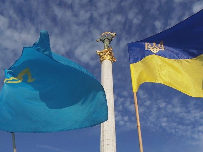 Просвітницький центр “Крим – це Україна” передали Київраді