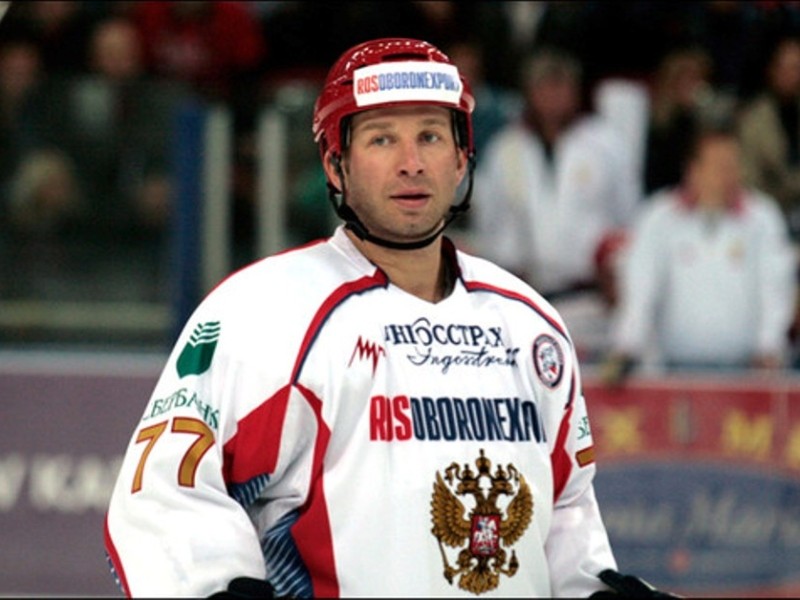 В Києві відкрили зірку хокеїста Олексія Житника, який грав за Росію