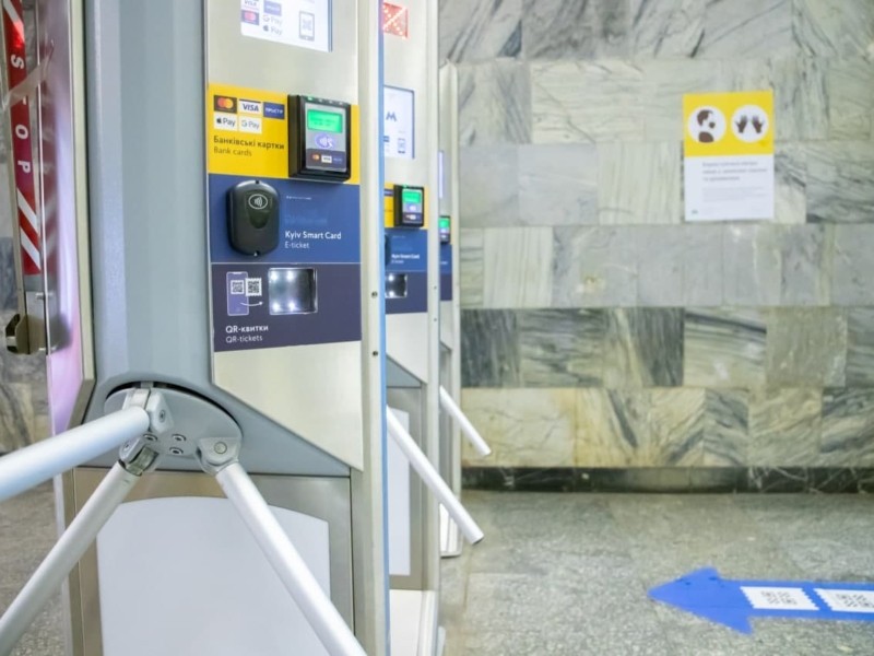 На станції метро “Контрактова площа” зачинять один з вестибюлів – дата та причина