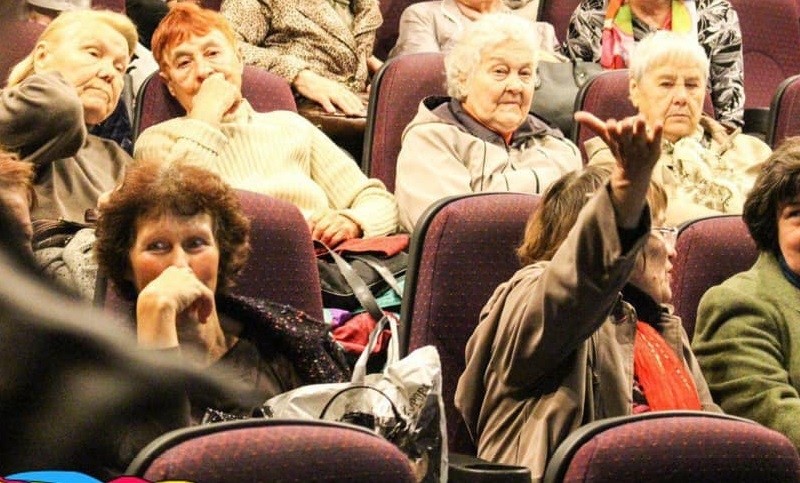 Столичний кінотеатр відновлює безкоштовні сеанси для пенсіонерів