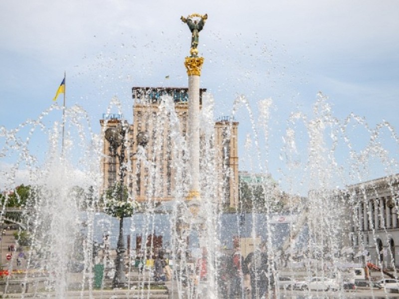 Через святкові заходи повністю перекрито центр Києва: як об’їхати