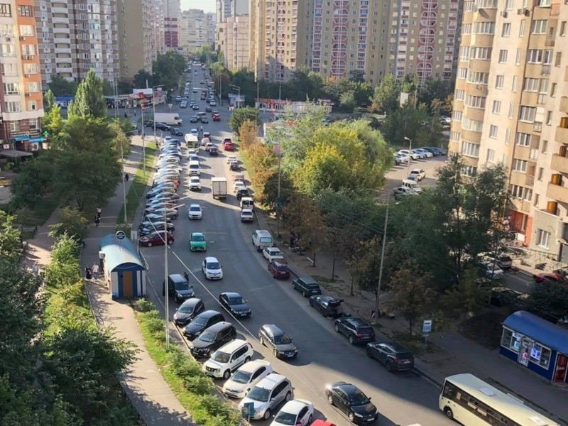 “Київ Цифровий” навчився шукати вільні місця на паркінгах