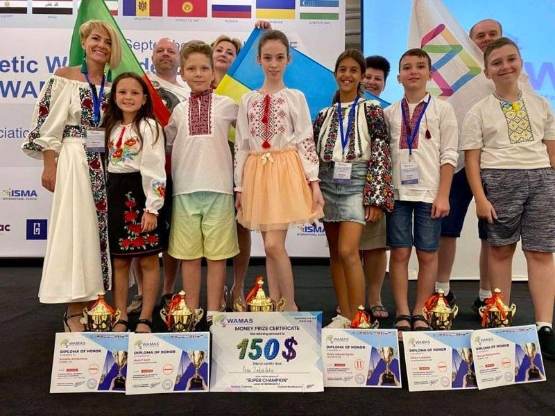 Нашого цвіту по всьому світу! Школярі з України стали чемпіонами на Всесвітній Олімпіаді з ментальної арифметики