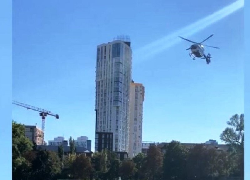До Києва з області доставили вертольотом  важкохворого чоловіка (ВІДЕО)