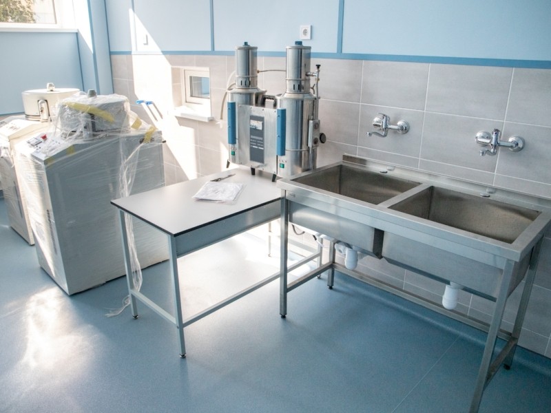 Цієї осені ще в двох лікарнях Києва відкриють ПЛР-лабораторії – де саме