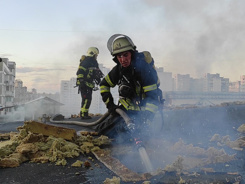 В Києві загорівся бізнес-центр – що відомо