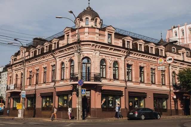 Реновация старого фонда Киева: реально ли спасти наше культурное наследие?