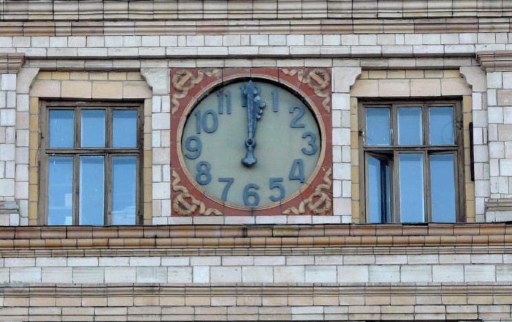 “Як тебе не любити, Києве мій! Найвідоміший годинник столиці знову запрацював