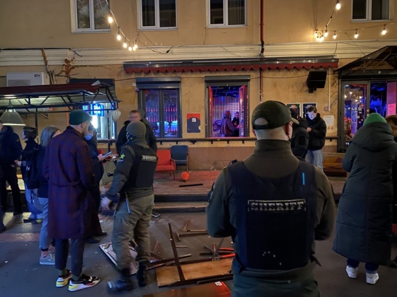 Напади на клуби на Подолі: поліція пояснила ситуацію