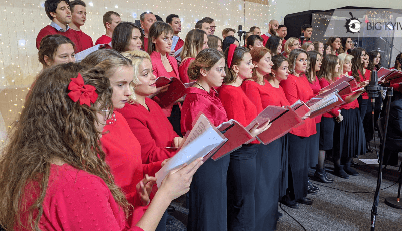 У столиці Різдво зустрічали під янгольські голоси молодіжного хору