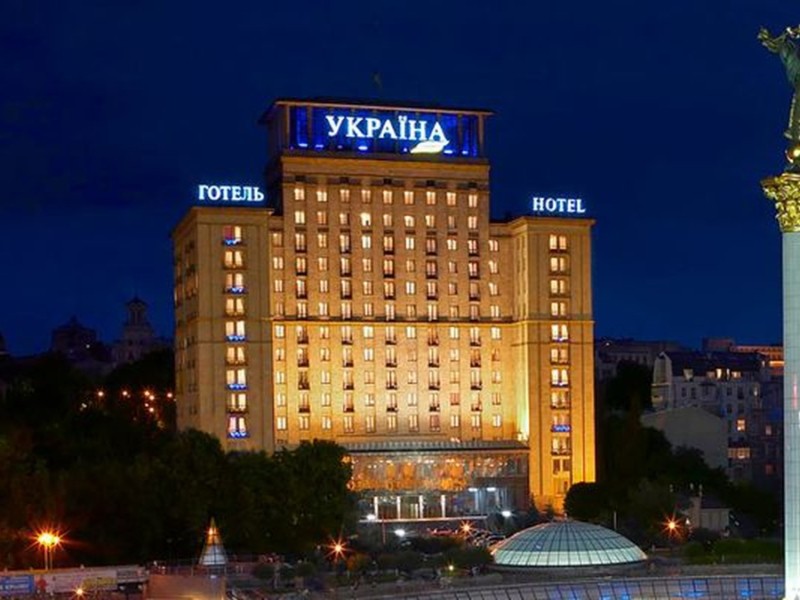 Катарський інвестор дасть грошей на реконструкцію готелю “Україна”