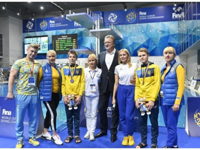 Золотий день юніорів: на чемпіонаті світу зі стрибків у воду  у Києві маємо три нагороди