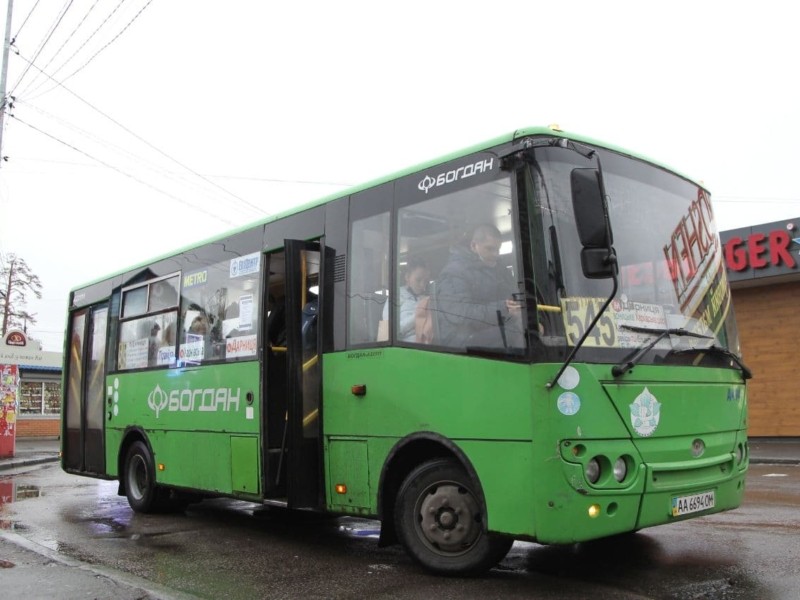В Борисполі скасували рейси приміських маршруток: подробиці