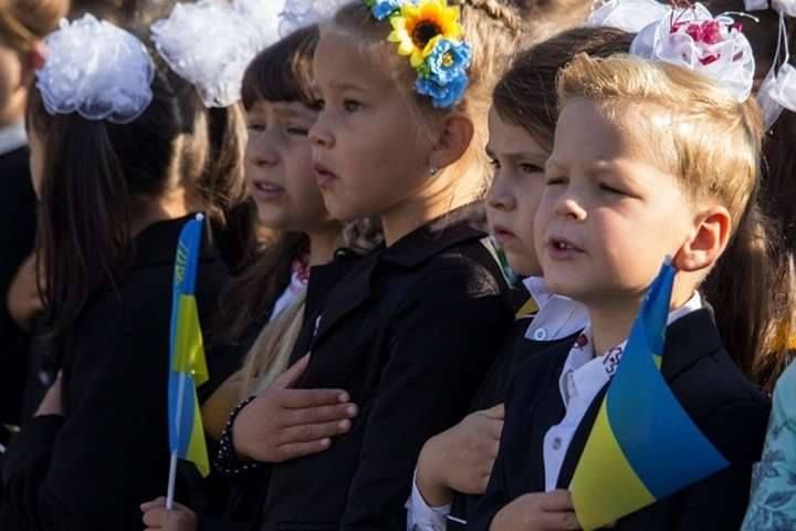 У Києві триває прийом дітей до перших класів – основні дати