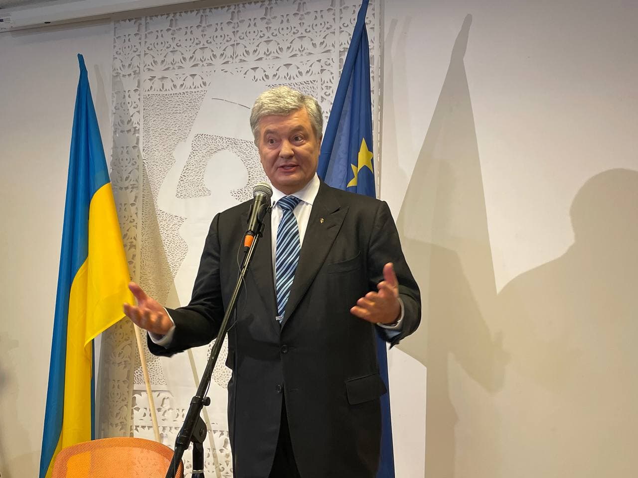 Порошенко про можливий арешт: Упевнений, що Зеленський не вистрілить