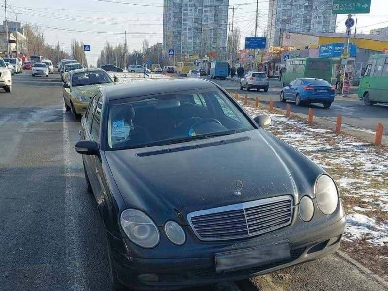 У Києві герой паркування “рятував” машину від штрафу фото з Кличком