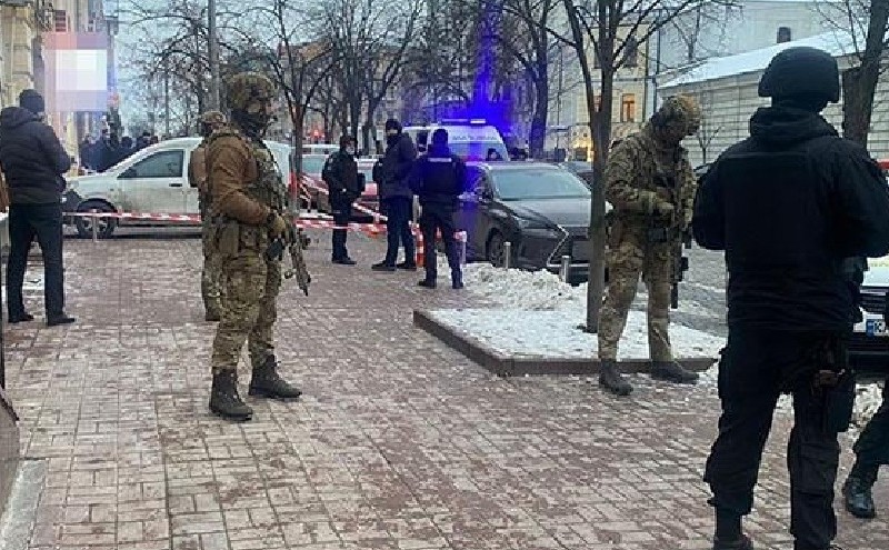 Поліція повідомила подробиці стрілянини з автомата в центрі Києва