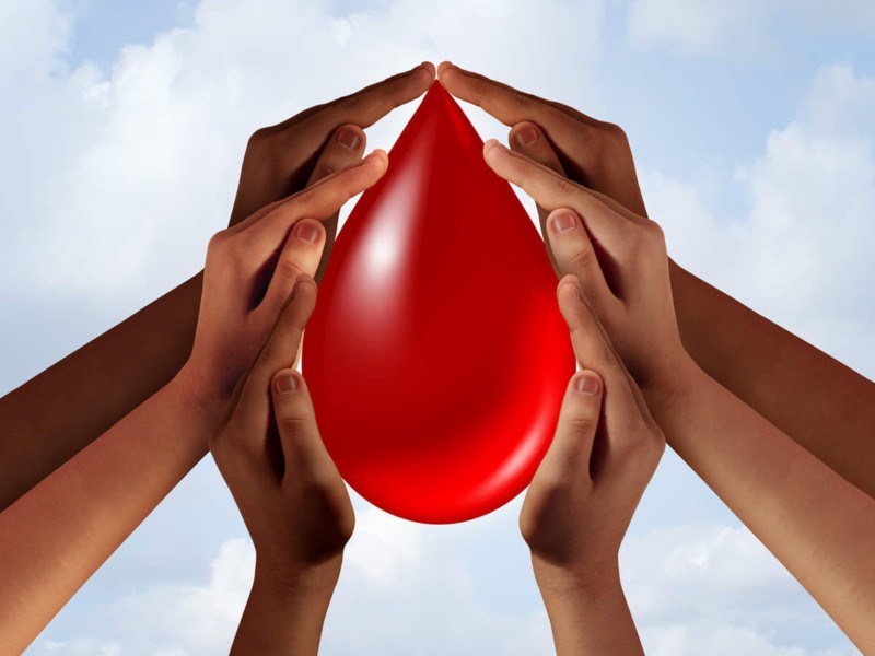 Зберігайте спокій та здавайте кров! Як і хто може стати донором сьогодні