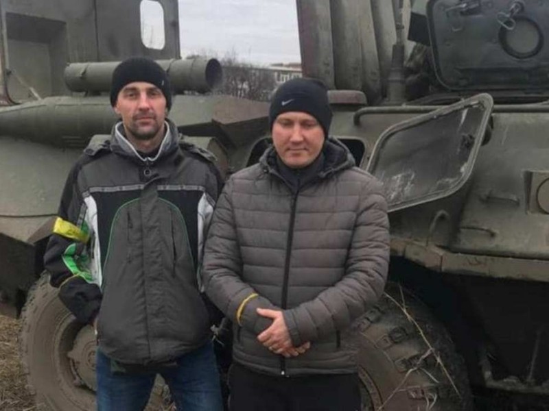 Українські залізничники голими руками захопили БТР
