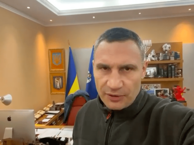 Не вірте брехні: Кличко спростував інформацію про блокаду столиці