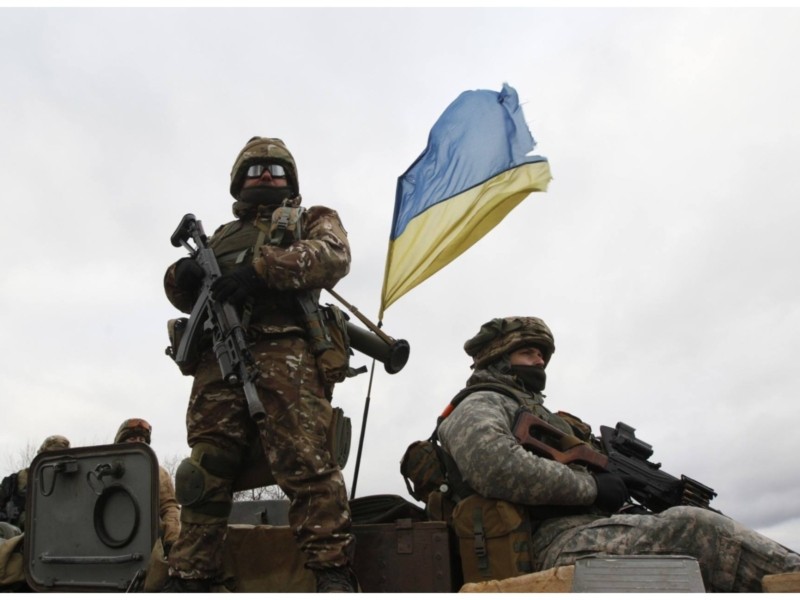 Скільки триватиме мобілізація в Україні і кого в армію не забиратимуть