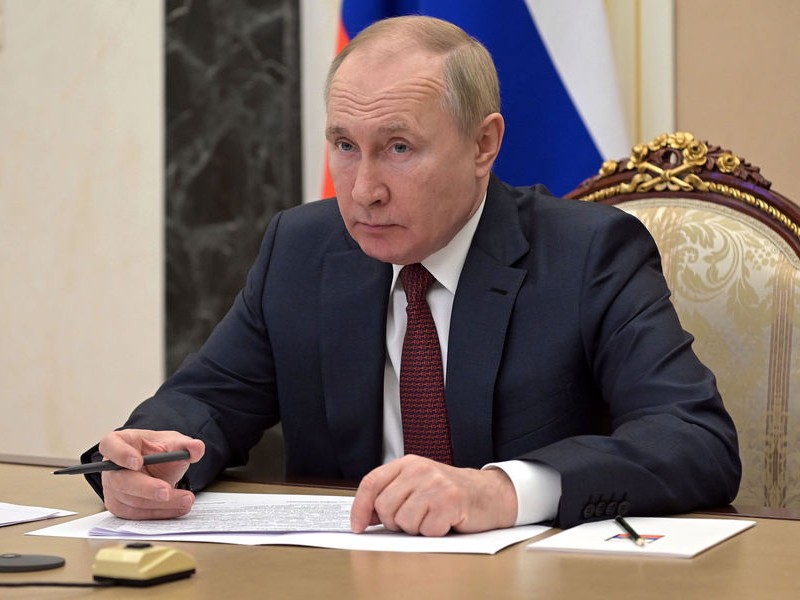 Мобілізація Путіна вплинула на вартість долара та боляче вдарила по Московській біржі