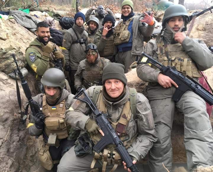 На захист Києва стали перші добровольці іноземного легіону