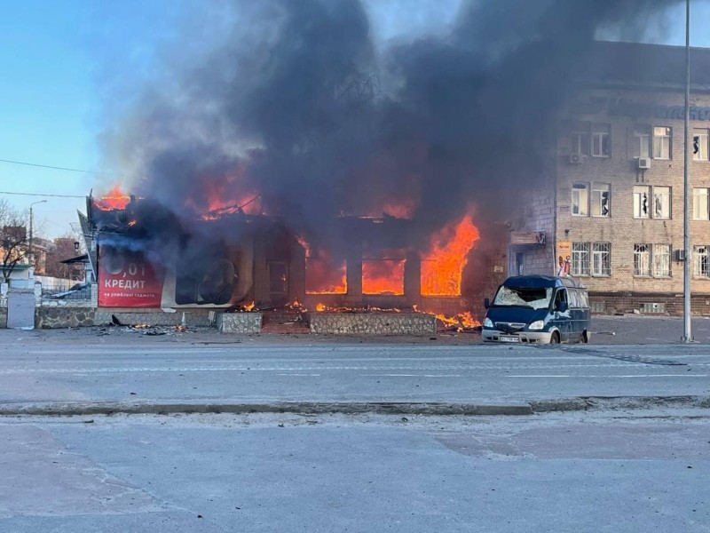 Орки вдарили по Макарову: загинули мирні жителі, є поранені