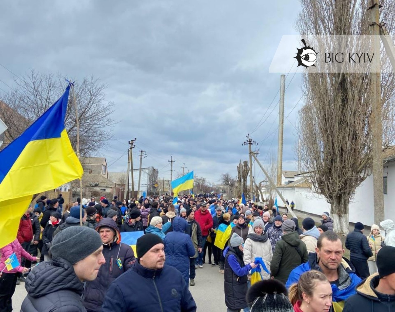 Новости видео. Новая Каховка митинг. Митинг в Херсоне. Украинцы в Херсоне. Митинг в Мелитополе.