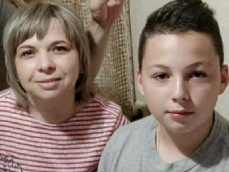 На Київщині російські фашисти вбили юного футболіста і його маму