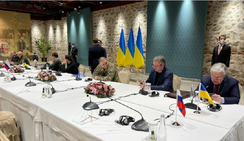 Переговори між Україною та РФ в Туреччині: основні заяви