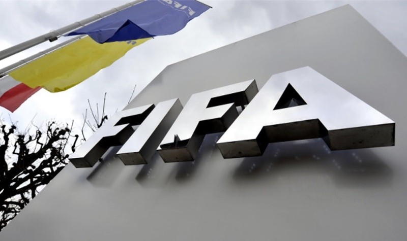 Конгрес ФІФА не став виключати росію з організації
