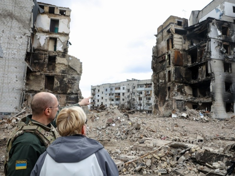 У зруйнованій вщент Бородянці побувала прем’єр-міністерка Литви